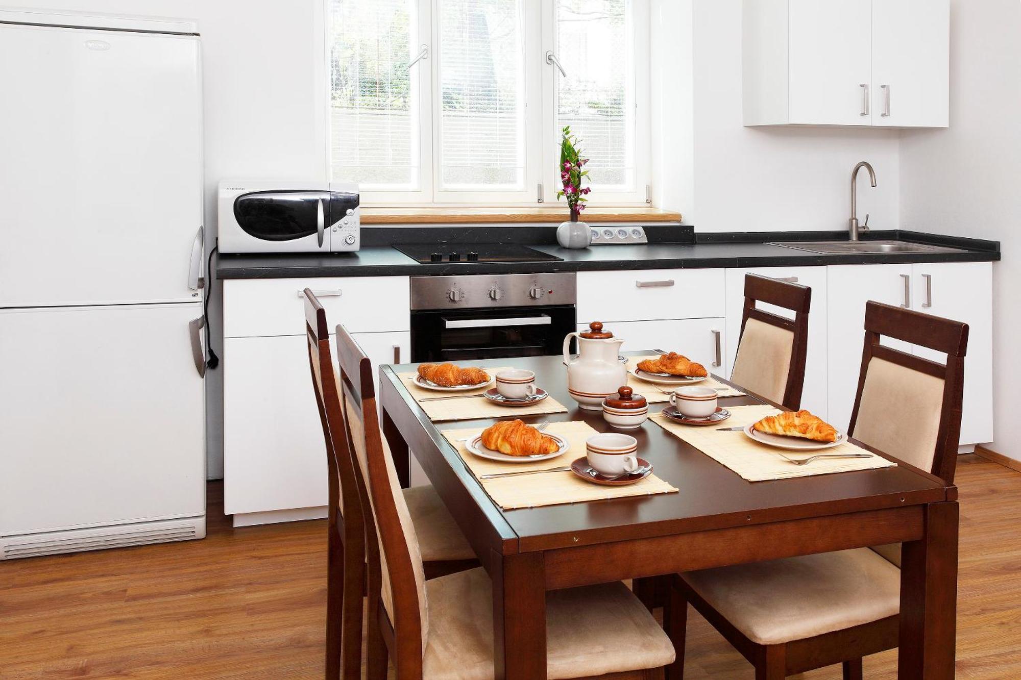 Villa Z - Apartment With Private Parking เบอร์โน ภายนอก รูปภาพ
