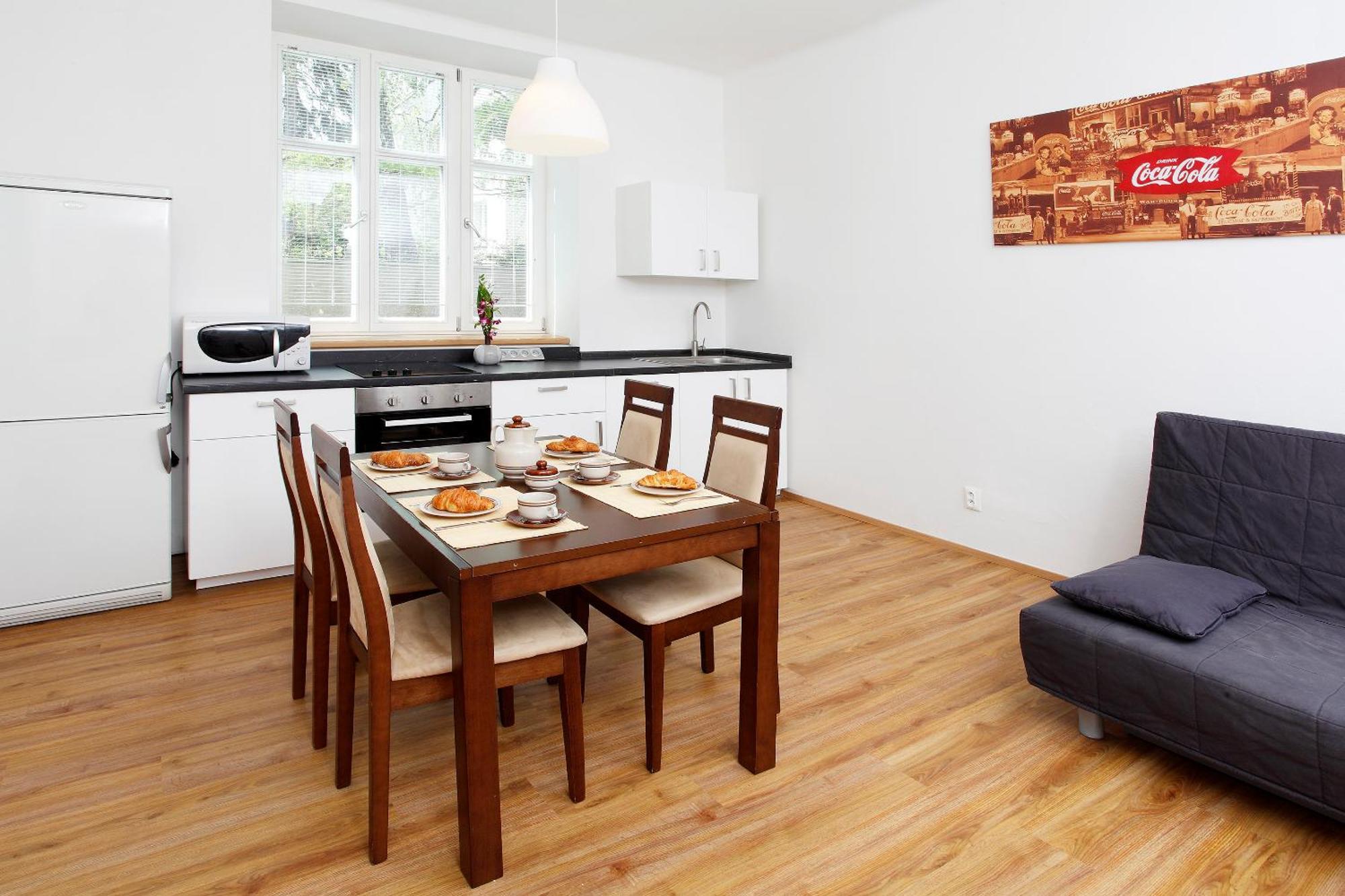 Villa Z - Apartment With Private Parking เบอร์โน ภายนอก รูปภาพ